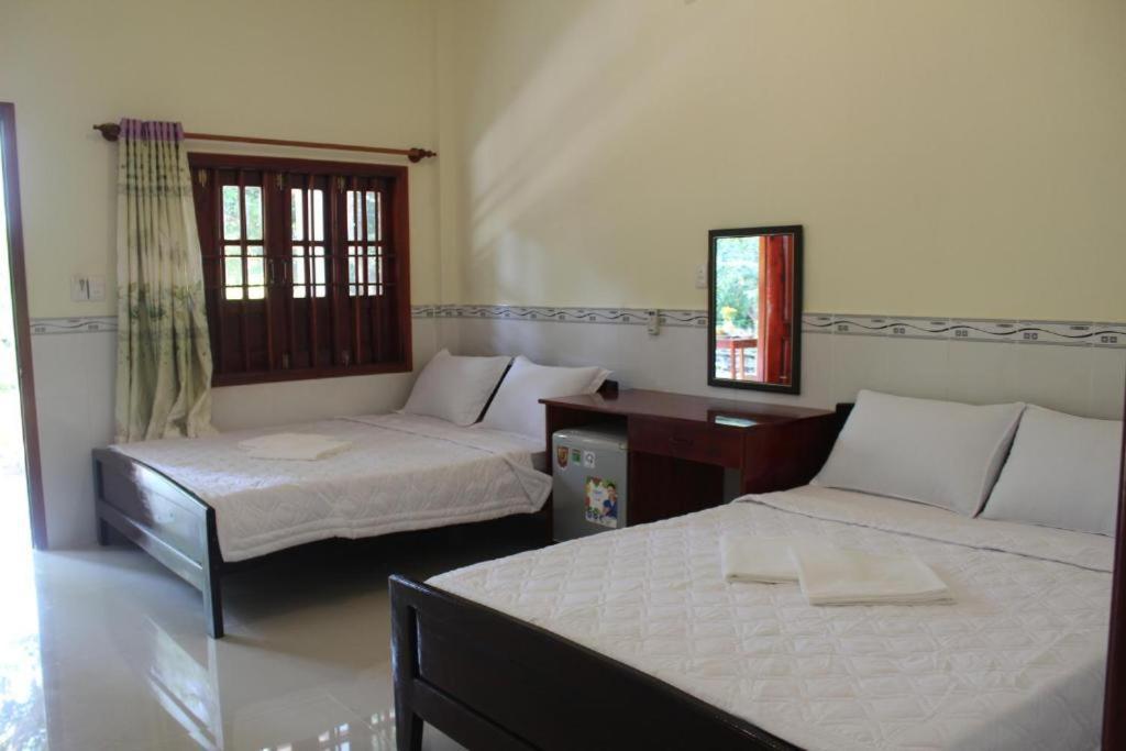 דואונג דונג Hoa Nhat Lan Bungalow מראה חיצוני תמונה